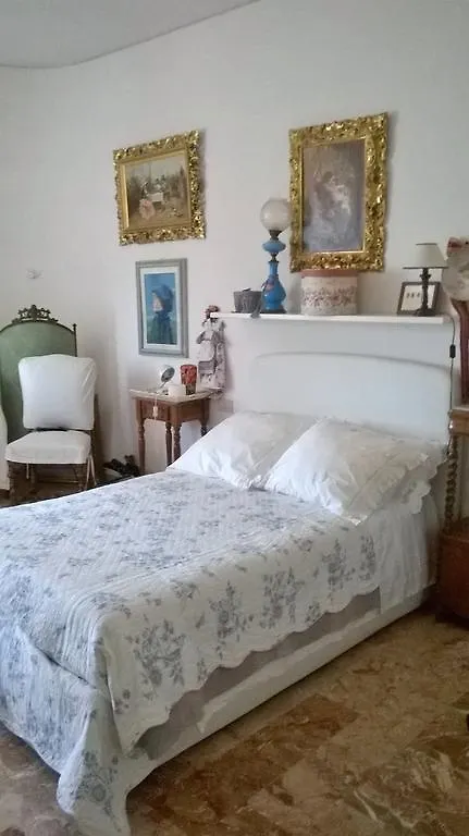 Bed And Breakfast Orsini Florens 0*,  Italien