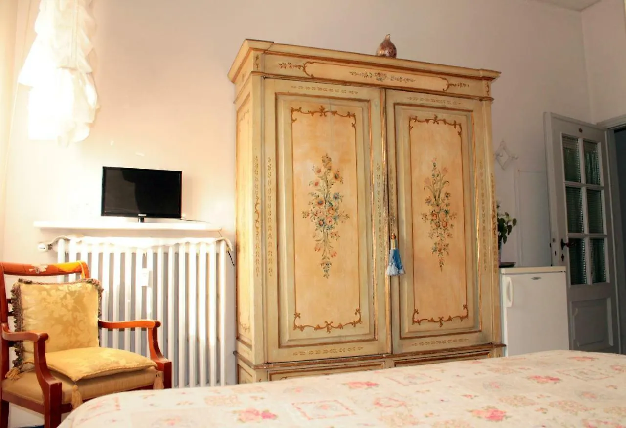 Bed And Breakfast Orsini Florence 0*,  Italy
